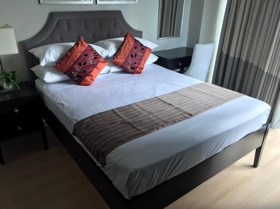 Spacious Bgc 2 Bedroom With A View Manila Eksteriør bilde