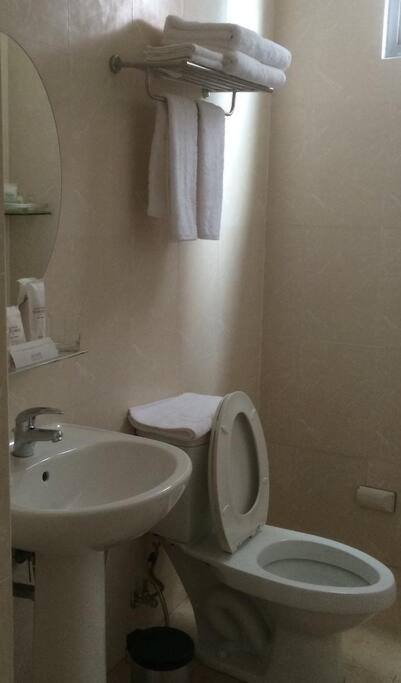 Spacious Bgc 2 Bedroom With A View Manila Eksteriør bilde